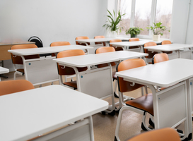 Normal_a-back-to-school-concept-empty-classroom-with-whi-2025-01-26-23-14-34-utc