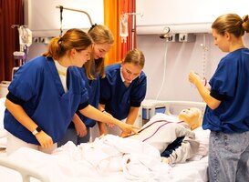 Onderwijsinstellingen verlengen samenwerking met HagaZiekenhuis Onderwijsinstellingen verlengen samenwerking met HagaZiekenhuis
